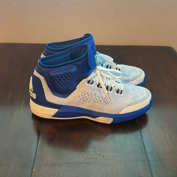 Adidas Men’s ultra boost sneakers - Picture 6 of 9